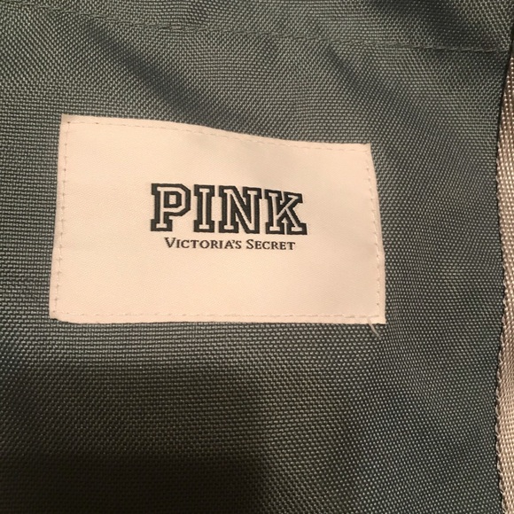 PINK Duffle Bag - Picture 4 of 5